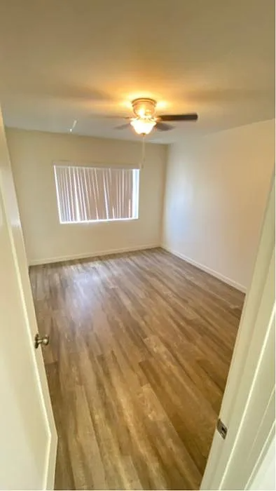 12601 Shelley Dr #6 - Photo 6 of 7