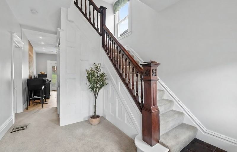 59 Maytide St - Photo 6 of 20