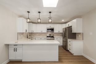 3420 N 60th Ave #B - Photo 1 of 1