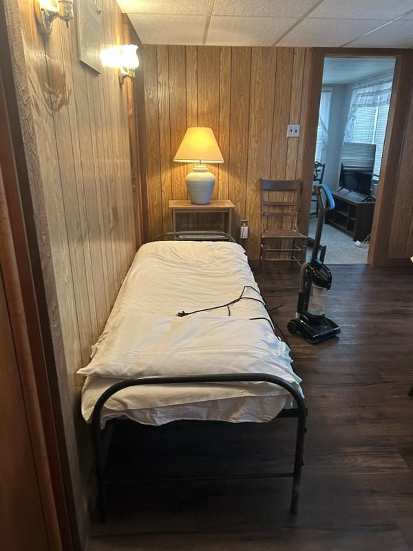 12191 Mantor St - Photo 7 of 18