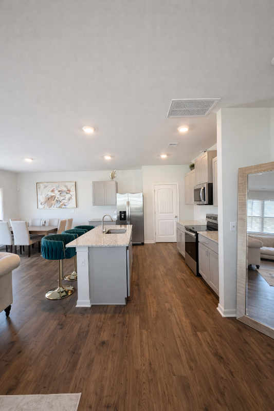 5559 Wintergreen Dr - Photo 5 of 19