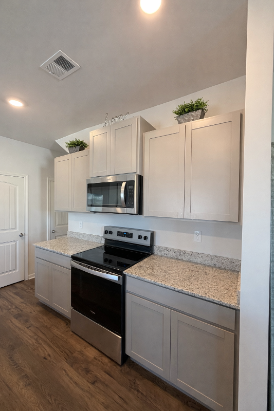 5559 Wintergreen Dr - Photo 6 of 19