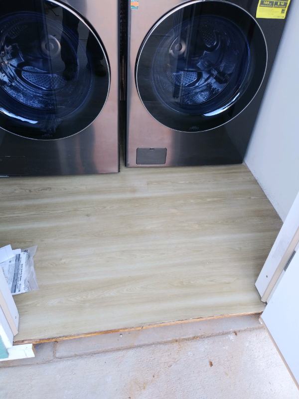 2650 S La Salle Ave #2650 - Photo 7 of 13