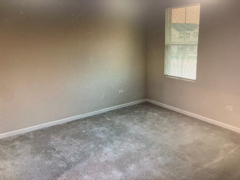 901 Wilson St - Photo 4 of 6