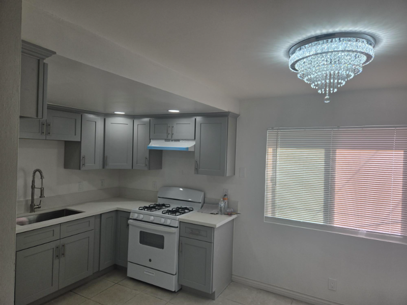 14906 Lemoli Ave #C - Photo 7 of 18