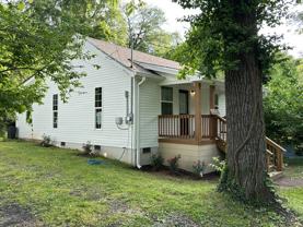 1128 Commerce St - Photo 1 of 1