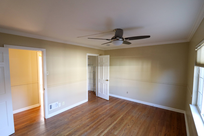 1190 Manor Dr - Photo 7 of 11