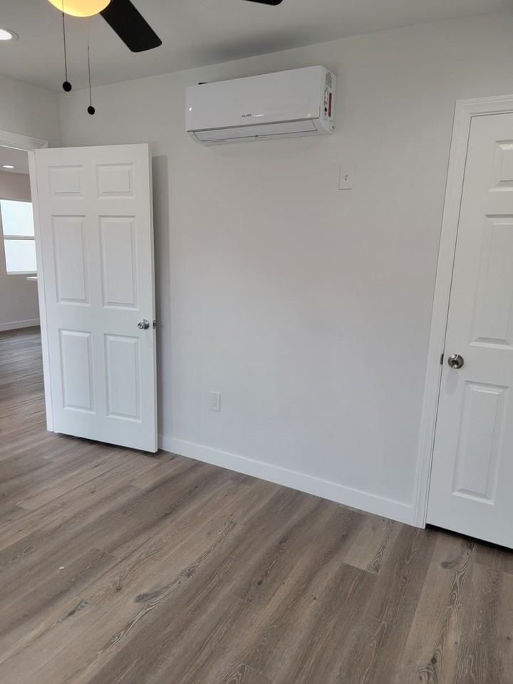 W 83rd St #613-1-2 - Photo 6 of 11