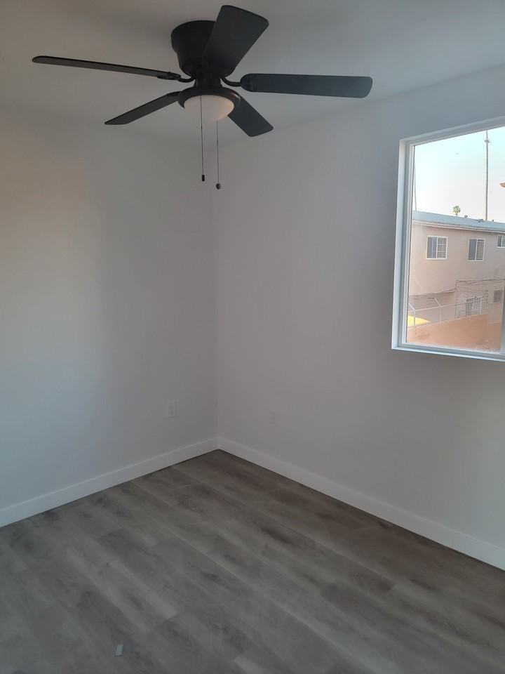 613 W 83rd St #615-1-2 - Photo 7 of 10