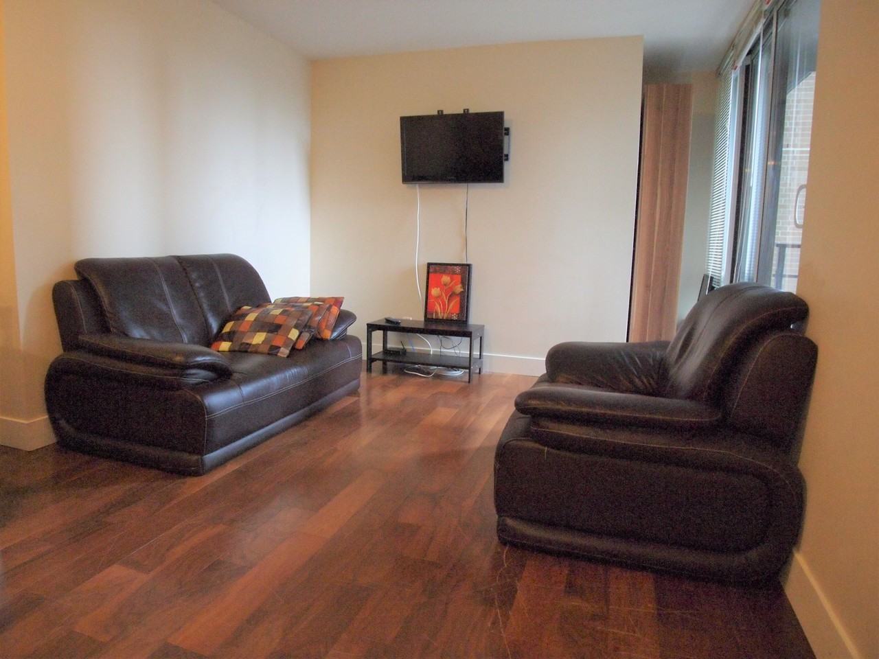 1088 Richards Street - Photo 3