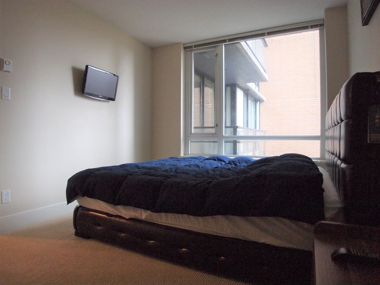 1088 Richards Street - Photo 8