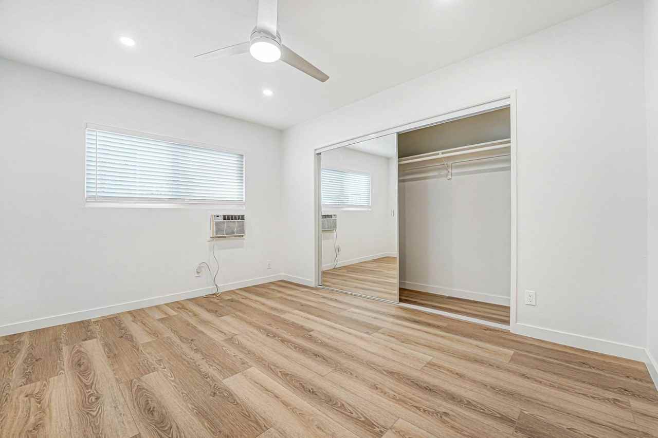 3666 Cardiff - Photo 6 of 29