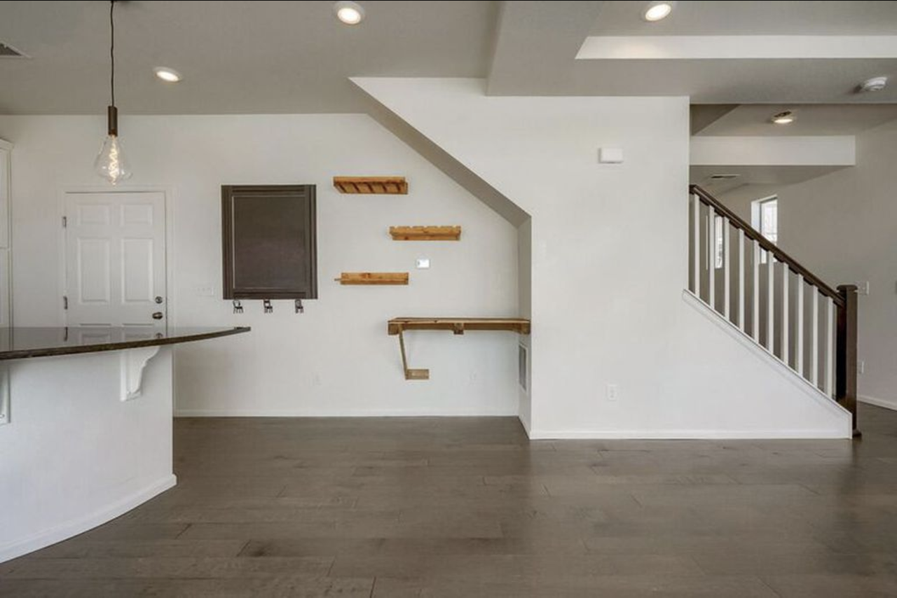 18377 East 102nd Place - Photo 6 of 30