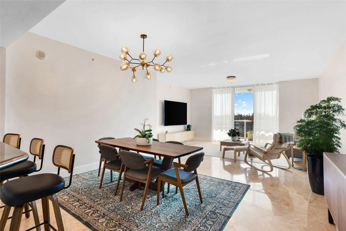 14951 Royal Oaks Ln ##901 - Photo 2 of 15