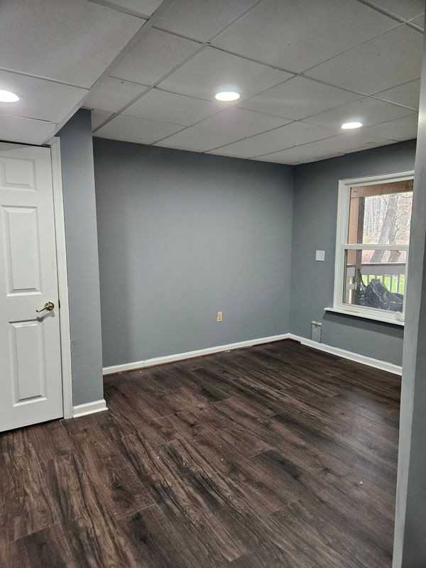 7403 Old Chapel Dr - Photo 5 of 12