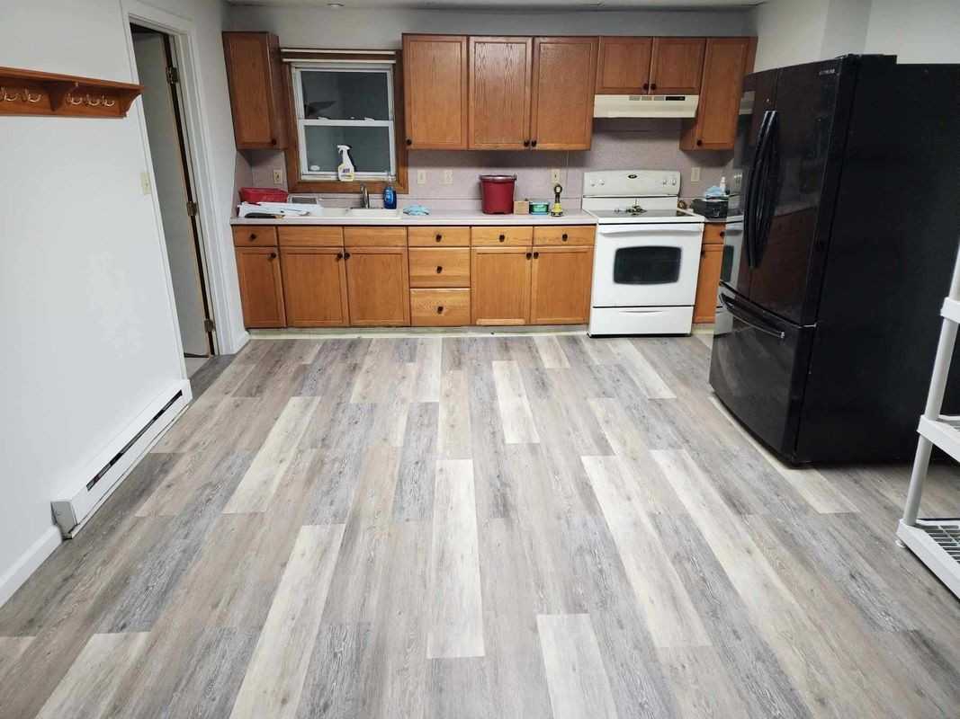 505 E Main St - Photo 2 of 5