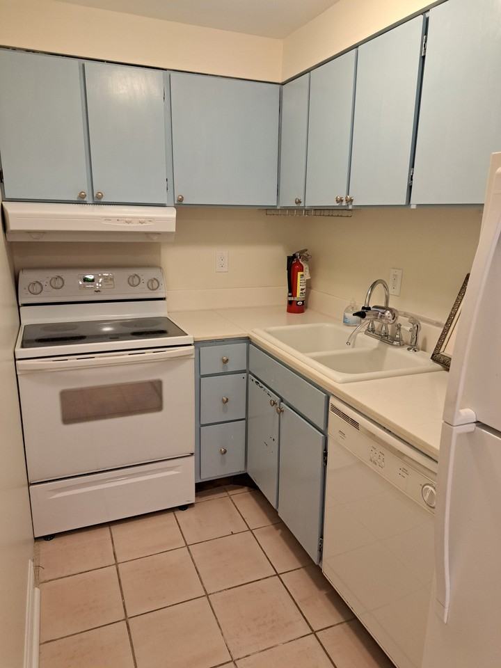 617 Dauphine Street #9 - Photo 7 of 26