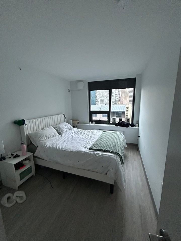 1045 Nelson Street #709 - Photo 2 of 6