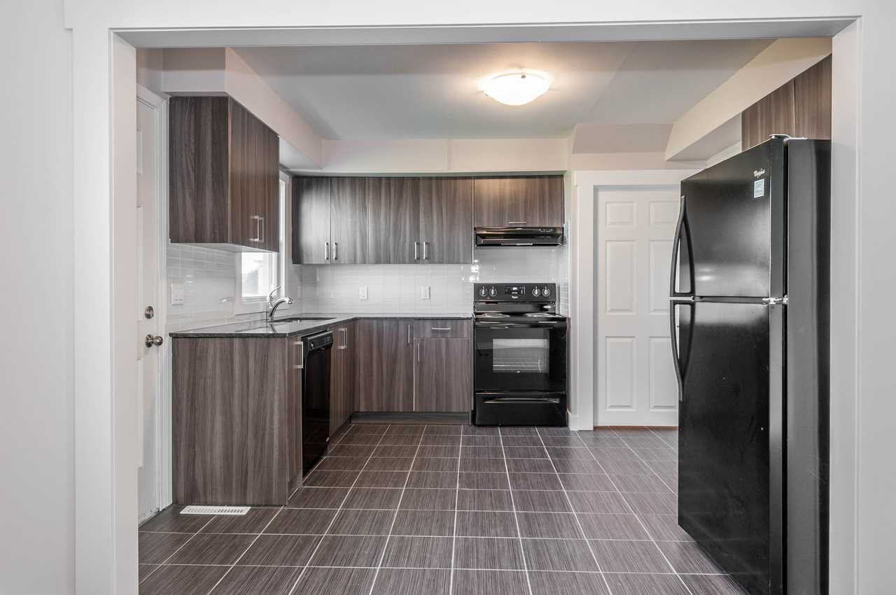 Ascot Gardens - Photo 2 of 12