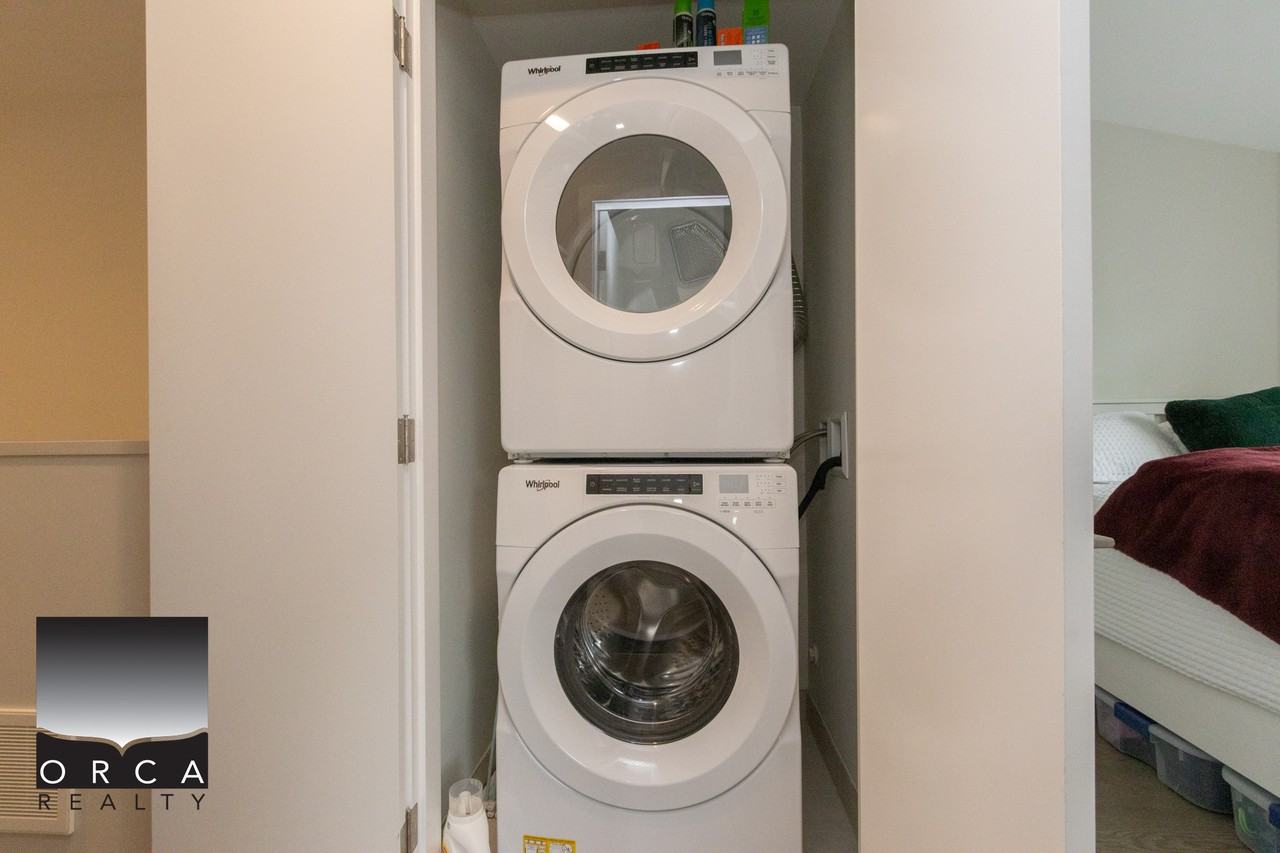 19451 Sutton Ave - Photo 4 of 50