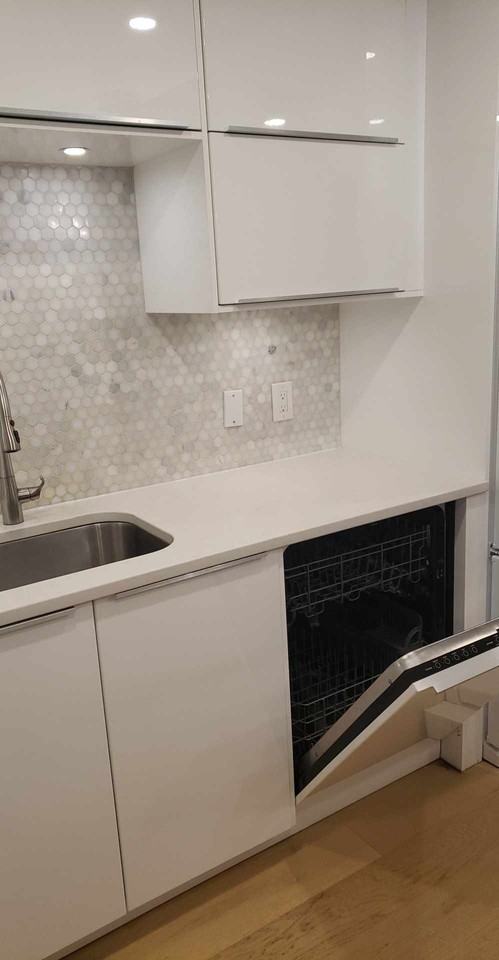 808 Nelson Street #2001 - Photo 2 of 25