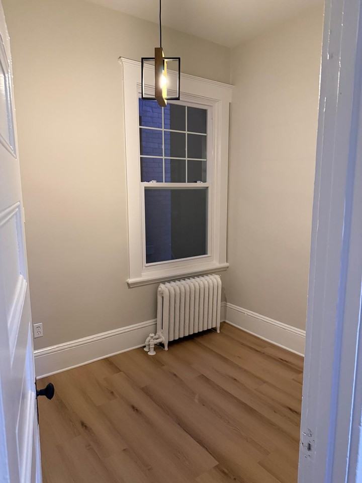 453 Lewis Street - Photo 3 of 10