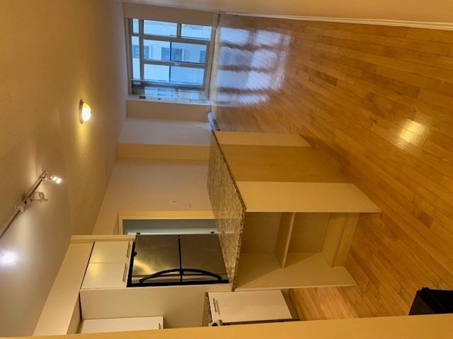 21 Carlton Street - Photo 2 of 15