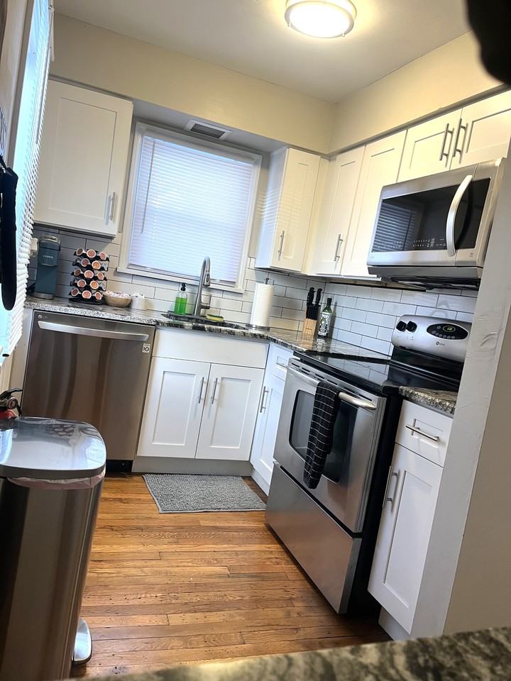 5070 W 148th St #NA - Photo 5 of 12