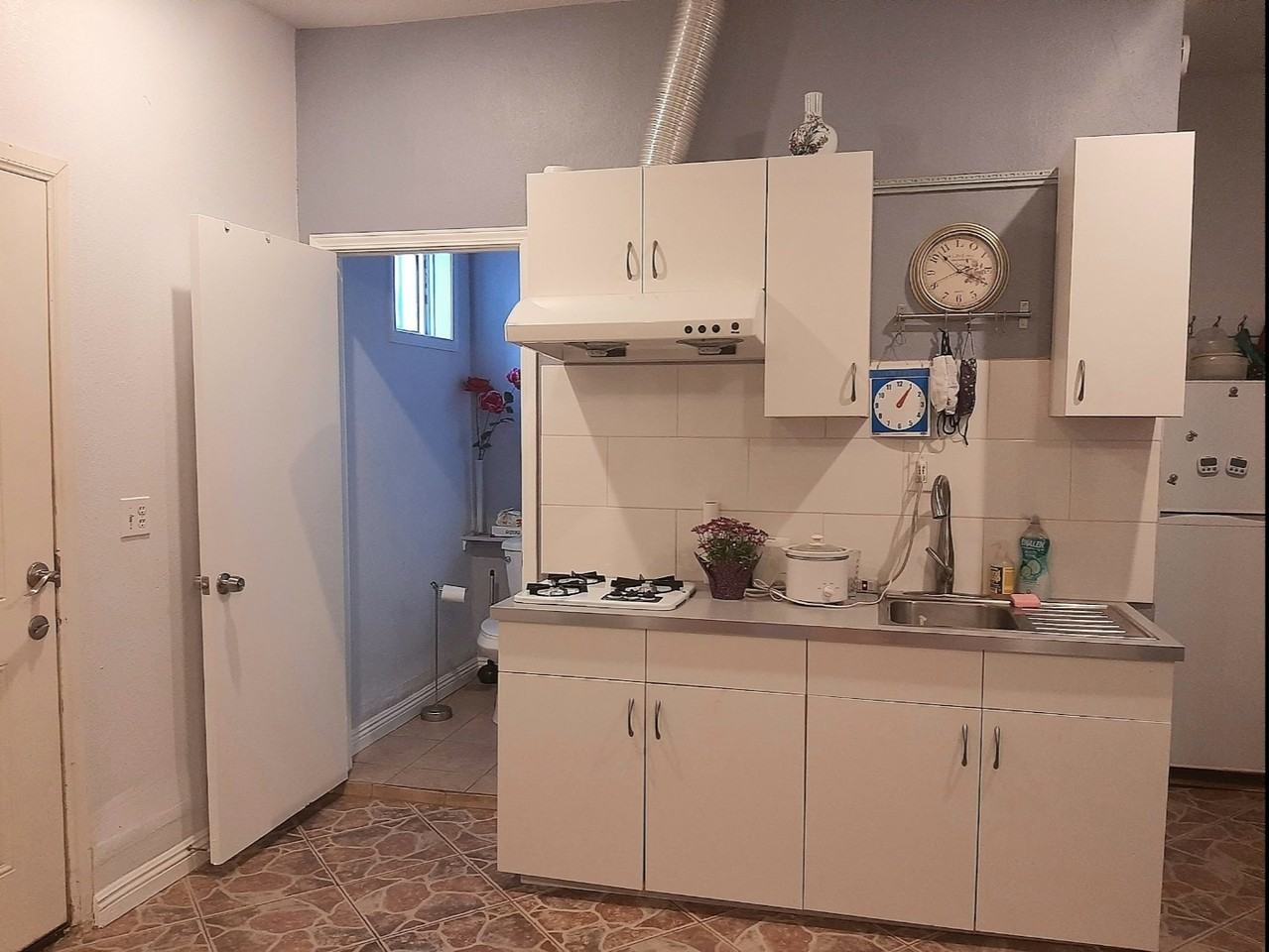 1045 N Hazard Ave #NA - Photo 6 of 12