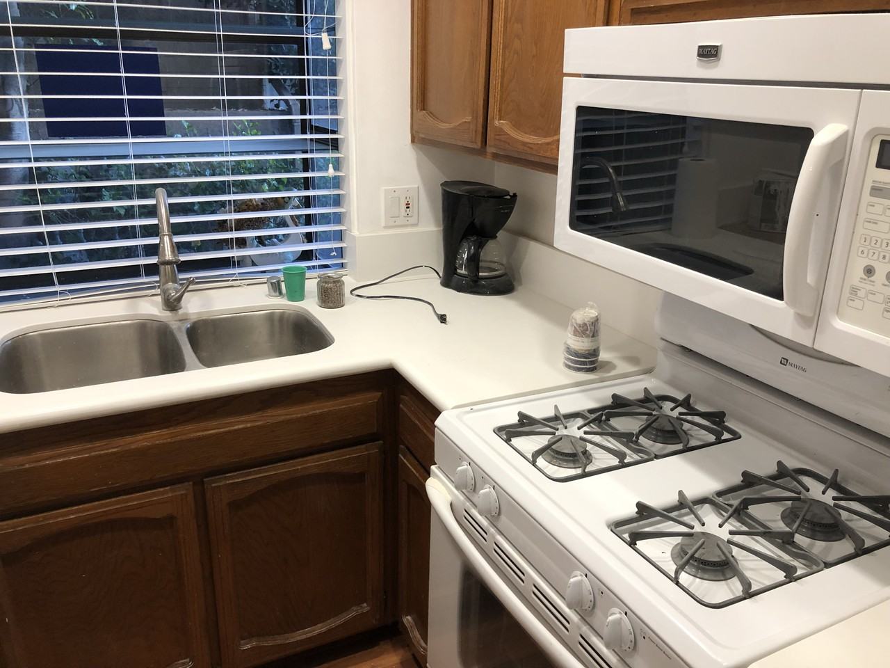 4732 Lakeview Ave #1 - Photo 2 of 13