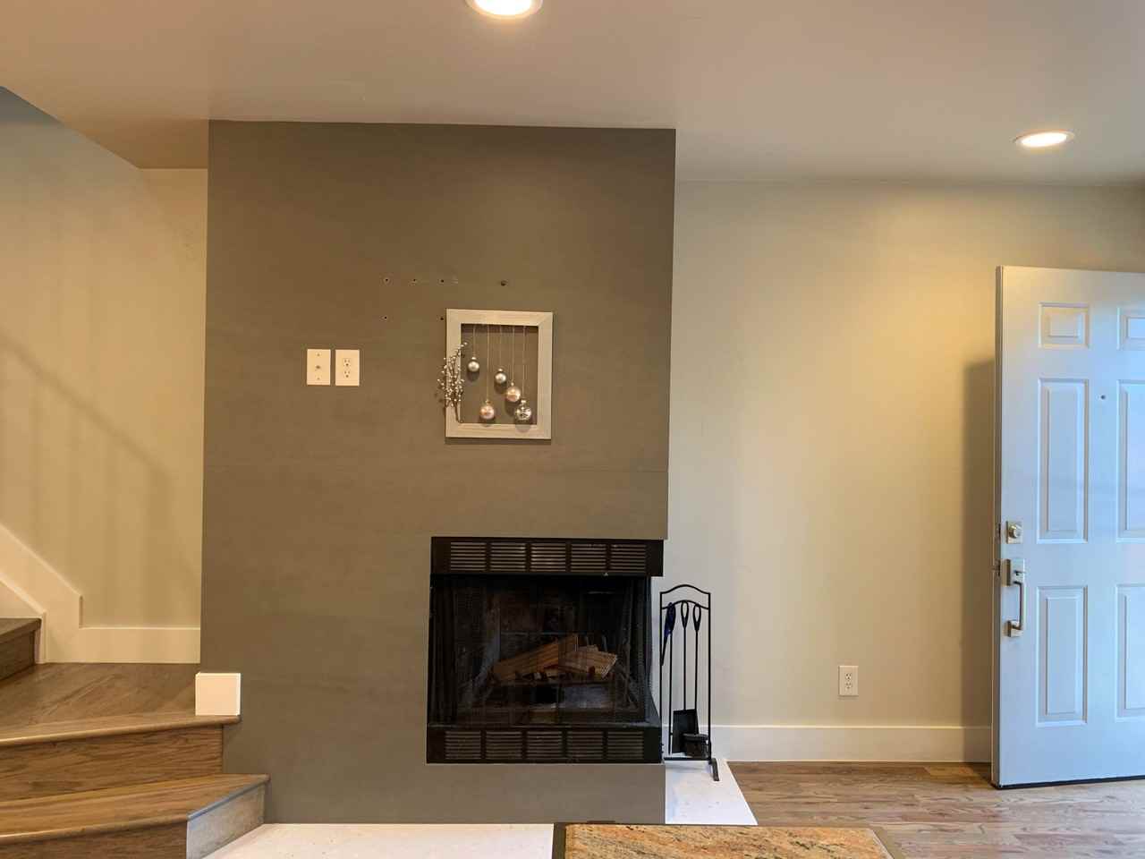 1938 Newland Ct #1938 - Photo 2 of 20