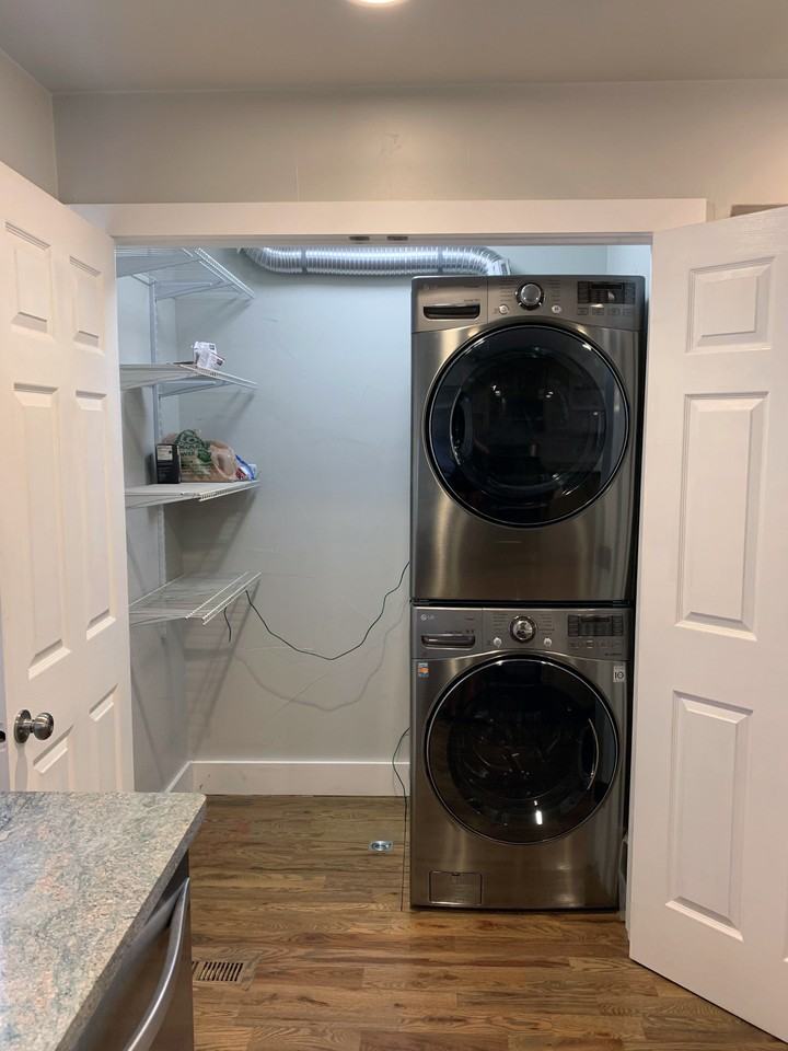 1938 Newland Ct #1938 - Photo 3 of 20