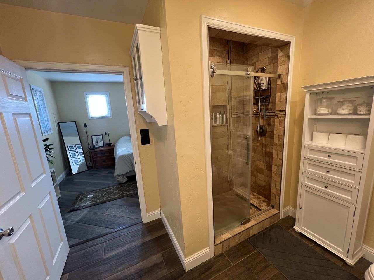 10360 N Chatfield Dr - Photo 3 of 8