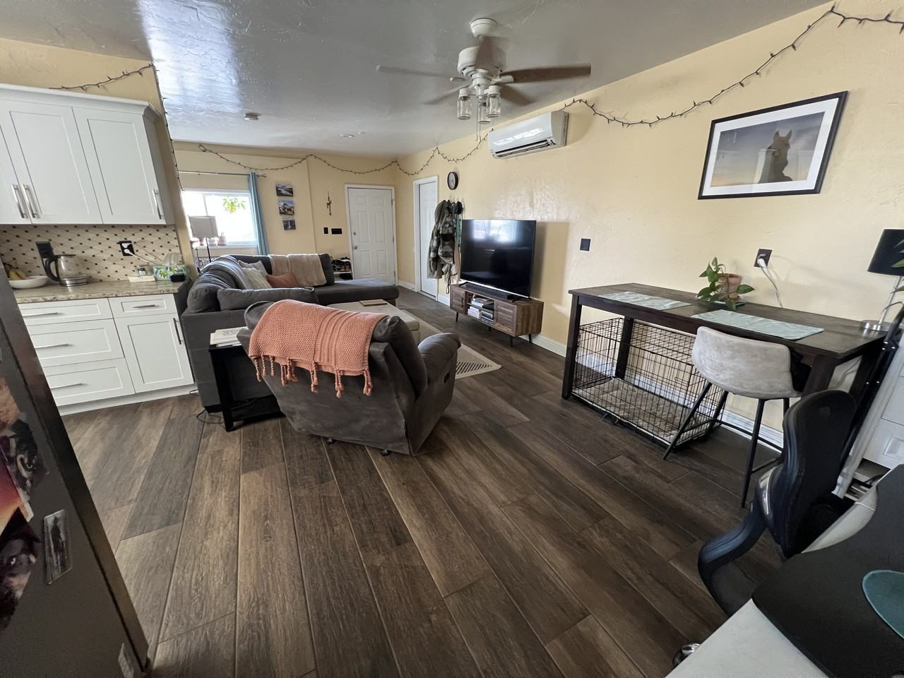 10360 N Chatfield Dr - Photo 4 of 8