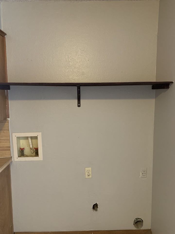 Nw N St #6 - Photo 7 of 7