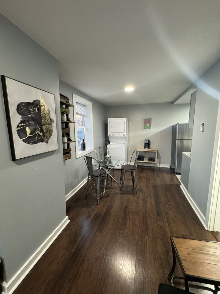 1238 S State Ave #1 - Photo 5 of 12