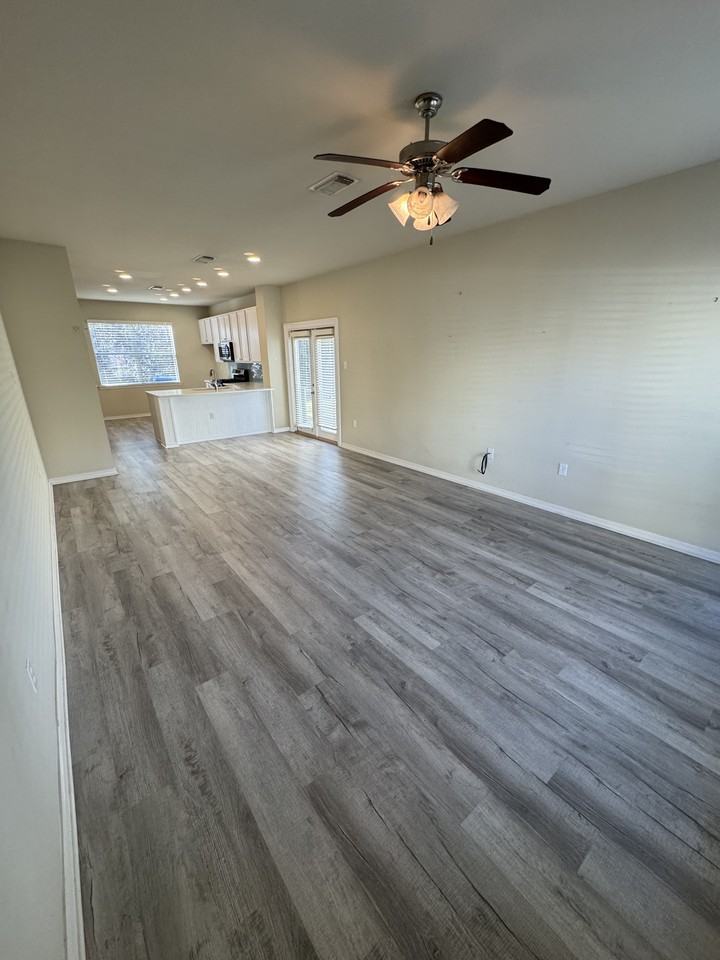 3061 Dundee Loop S #3061 - Photo 2 of 21