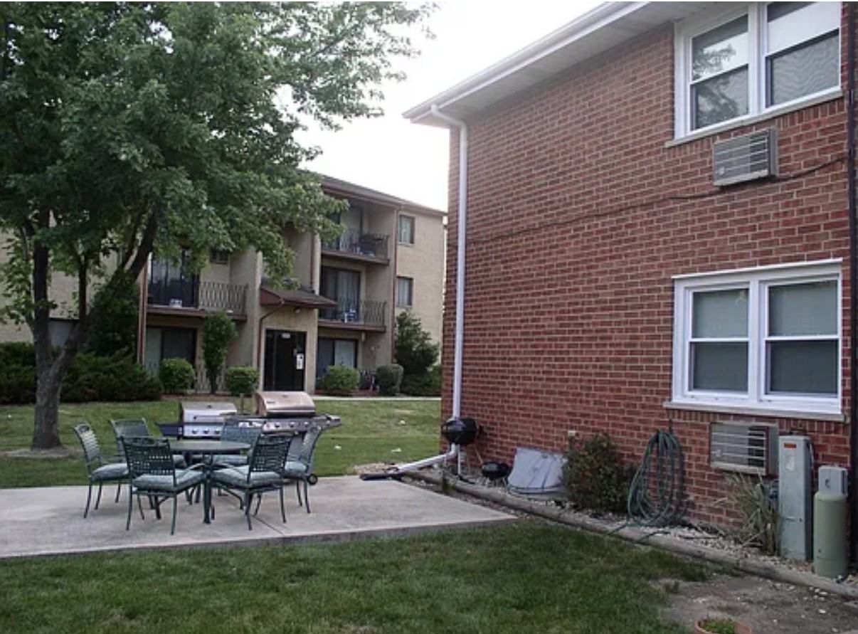 15260 El Cameno Ter #1E - Photo 2 of 16