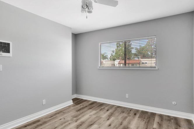 732 E Lexington Ave #18 - Photo 4 of 8