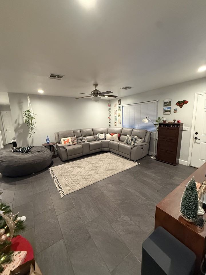 2517 W Fremont Dr #NA - Photo 7 of 11