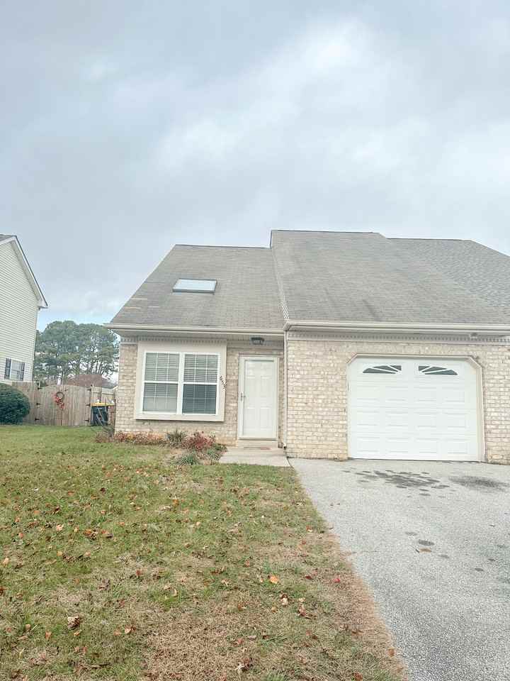 Marshall St #000 - Photo 3 of 6