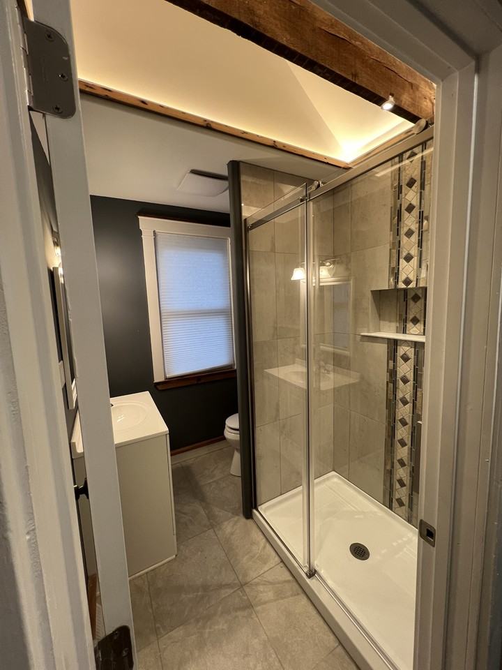 27 Maplewood St #2 - Photo 5 of 9