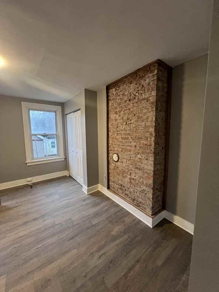 27 Maplewood St #2 - Photo 6 of 9