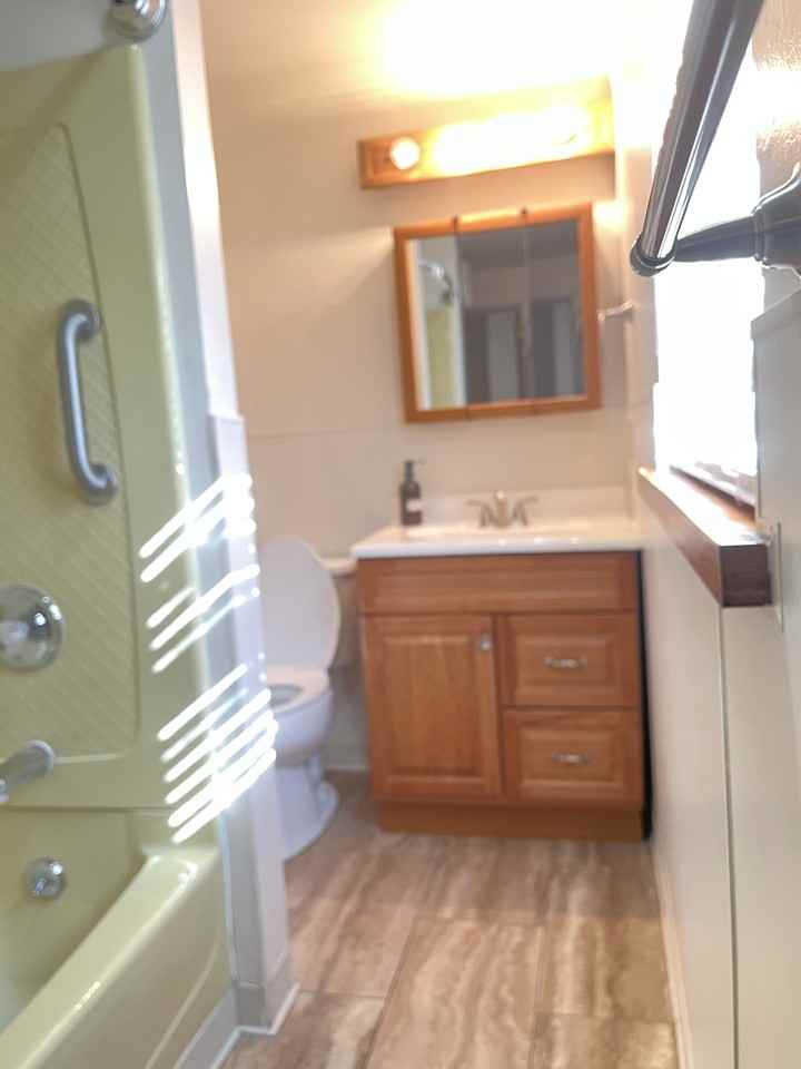 168 Main St #B - Photo 7 of 16