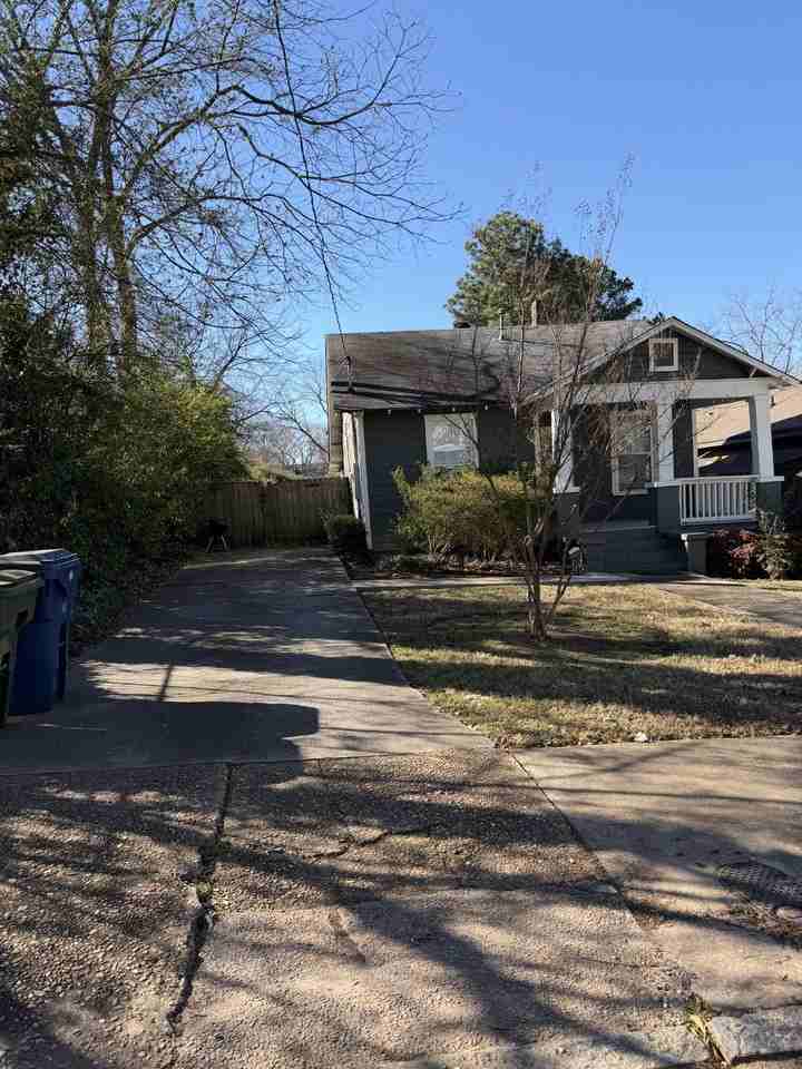 107 Cleveland St Se - Photo 3 of 33