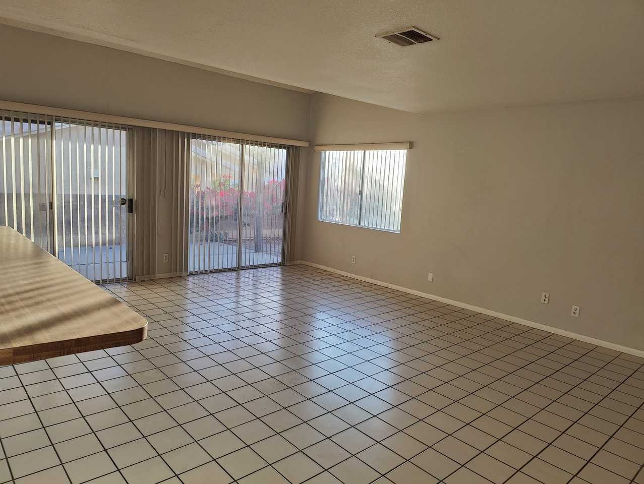 13553 Avenida La Vis #NA - Photo 2 of 14