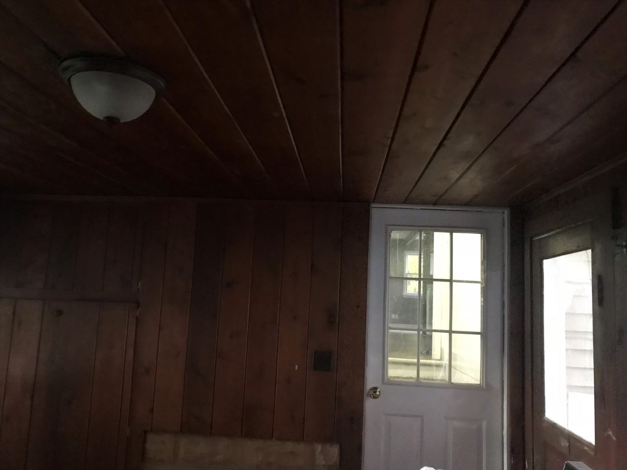 566 E Sebewaing St #1 - Photo 3 of 28