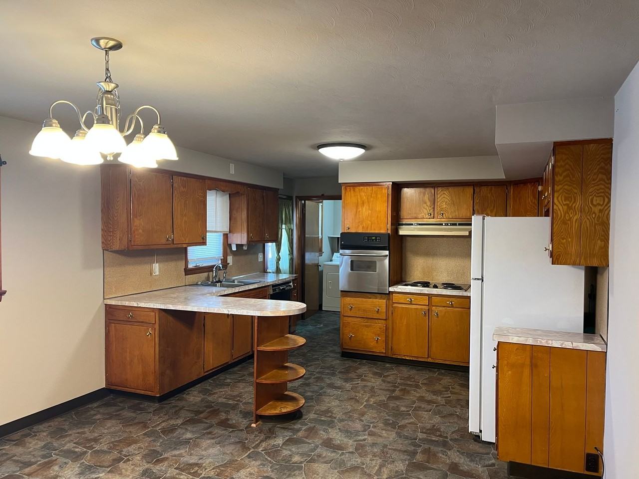 2006 White St - Photo 7 of 31