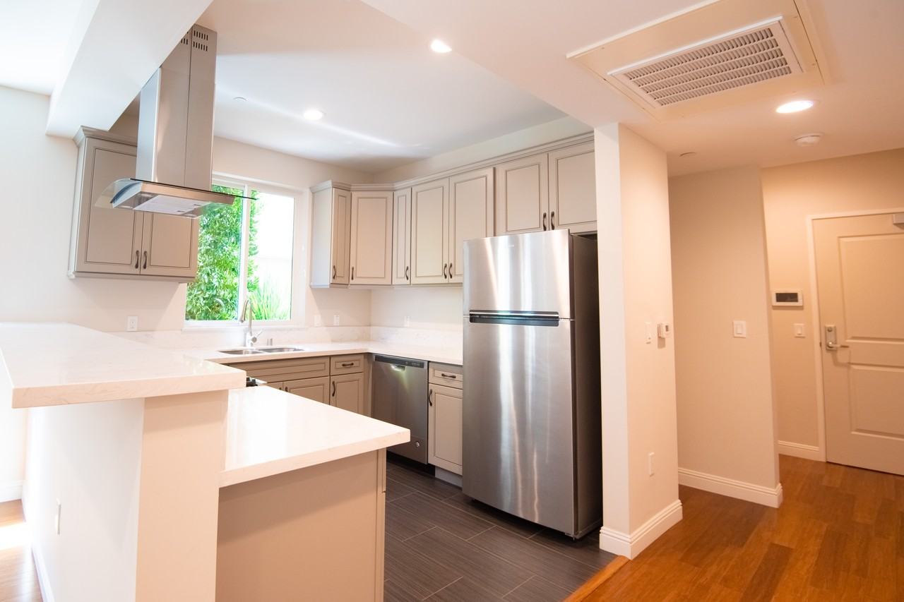 1452 S Bedford St #101 - Photo 3 of 15