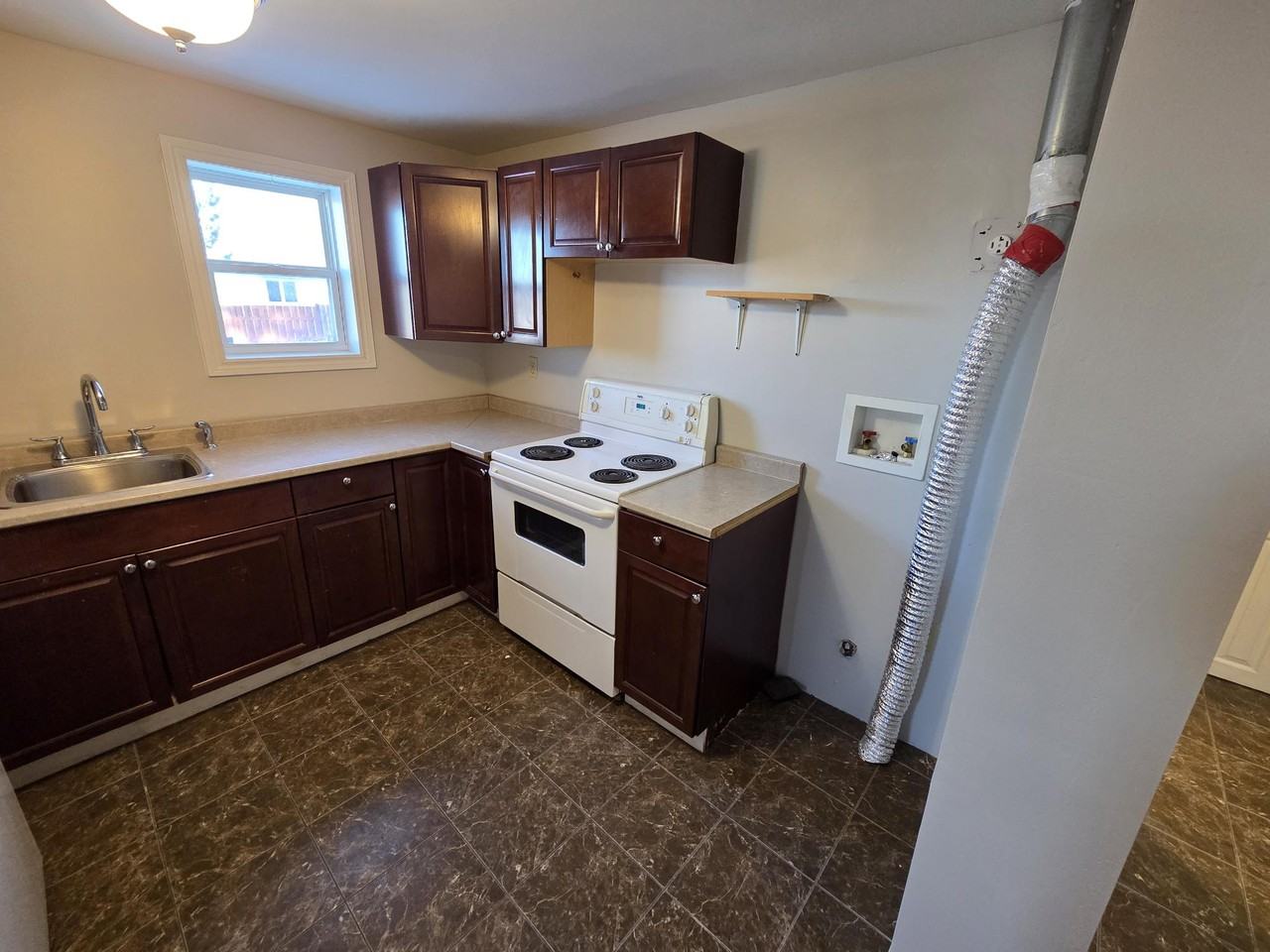 412 Prince St #412-1 - Photo 2 of 13